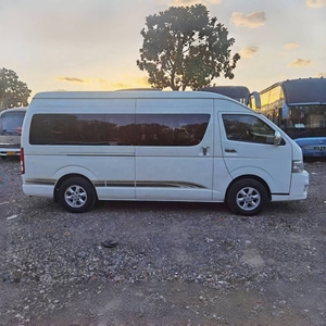 Auto Usate 2020 HIACE BUS Guida a Sinistra e Guida a Destra Disponibili - Product Image 4