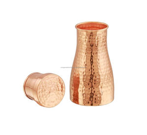 Botella de agua martillada de calidad elegante con tapa para uso doméstico y uso en oficina en metal de cobre - Product Image 4