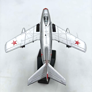 Modèle de MiG <span class=keywords><strong>MIG15</strong></span> de chasse soviétique 1: 72 - Product Image 4