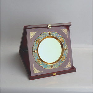 Ensemble de trois boîtes à médailles en bois - Product Image 1