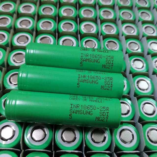 Samsungs INR18650-25R 18650 Lithium Ion Battery Cell 2500mAh Cylindrical Lithium Battery for Power Tool E-Bike