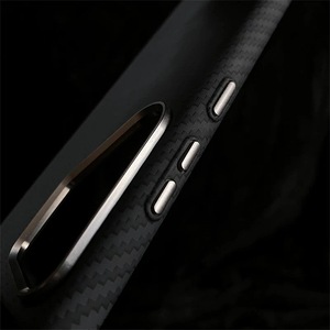Coque de téléphone magnétique en fibre de carbone Kevlar adaptée au <span class=keywords><strong>Samsung</strong></span> S24 Ultra, coque de protection en PC lumineuse pour Galaxy S25, S26, A56 - Product Image 3