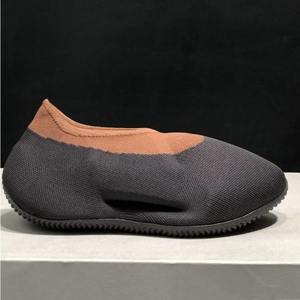 Chaussures de course tricotées de créateur, version PK, baskets pour hommes couleur soufre, baskets décontractées noires style rock, chaussures de marche pour femmes - Product Image 6