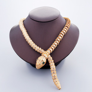 Classique Serpentine Serpent Conception Or Ensemble de Bijoux De Mariée Comprend Collier Bracelet pour Mariages <span class=keywords><strong>Femme</strong></span> Accessoires En Gros - Product Image 1