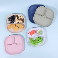 Nouvelle idée de produit 2024 plaque de séparation en silicone pour l'alimentation du bébé plaques carrées en silicone antidérapantes sans bpa avec 3 compartiments