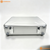Valise rigide en aluminium sur mesure de grande taille, de luxe, pour le transport d'outils, avec doublure en nylon pour un transport durable