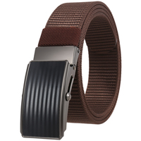 Ceinture à cliquet en nylon tressé réglable, ceinture décontractée multicolore pour l'extérieur avec boucle automatique à rayures verticales