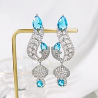 Boucles d'oreilles de banquet pour femmes 1069 Xuping, bijoux fantaisie tendance, pierres colorées, élégantes, en cristal artificiel, style exagéré et scintillant