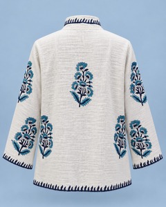 Chaqueta Tradicional con Estampado Floral Hecho a Mano, Estilo Bohemio Étnico, Chaqueta Abierta para Usar en Capas, Ideal para Ocasiones Casuales, Festivas y Diarias - Product Image 2