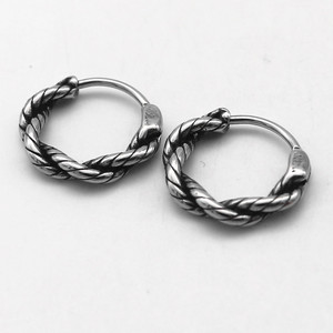 Pendientes de aro retorcidos yunnique, redondos geométricos de acero de titanio para parejas, estilo minimalista - Product Image 5