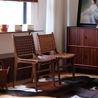 Chaise de salle à manger en rotin en cuir tressé JP Style patio Noyer Bois rétro Selle en cuir Moderne Meubles de restaurant