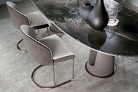 Table à manger en marbre naturel de luxe moderne, sur mesure, 8 à 12 places, base en métal sculptural pour salles à manger de villas haut de gamme