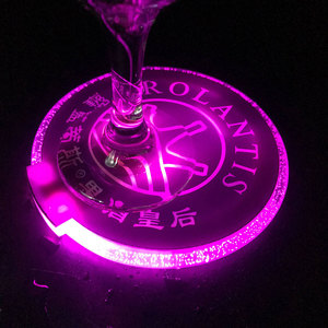 Commercio all'ingrosso su ordinazione bar acrilico di <span class=keywords><strong>plastica</strong></span> luminoso ha condotto la luce up <span class=keywords><strong>sottobicchieri</strong></span> bere birra bottiglia di vino <span class=keywords><strong>sottobicchieri</strong></span> - Product Image 2