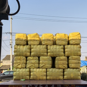 Balla di T-shirt e Pantaloncini Misti per Bambini Abbigliamento <span class=keywords><strong>Usato</strong></span> Economico All'ingrosso Abiti Estivi Usati per Bambini di Seconda Mano - Product Image 5