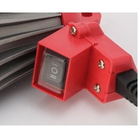 Vente en gros d'usine prix direct de volaille 110-240v tension 175w 275w lampe chauffante infrarouge pour poulets et porcs