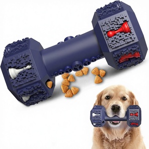 Jouet à mâcher multifonctionnel en forme d'haltère avec design de pièce d'échecs et trous distributeurs de friandises pour chiens, directement de l'usine - Product Image 1