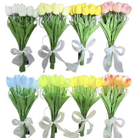 Lampu Malam LED Tulip Buket Bunga Realistis Desain Modern Dekorasi Kamar Tidur Lampu Meja Kecil Buatan Tangan untuk Hadiah Hari Ibu
