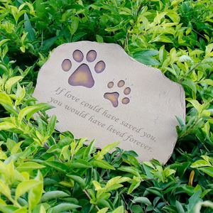 Resin Memorial Pet Statue Engraved Pet Memorial Stone with Paw Print - Resin Dog Tribute Garden Marker for Outdoor Decor