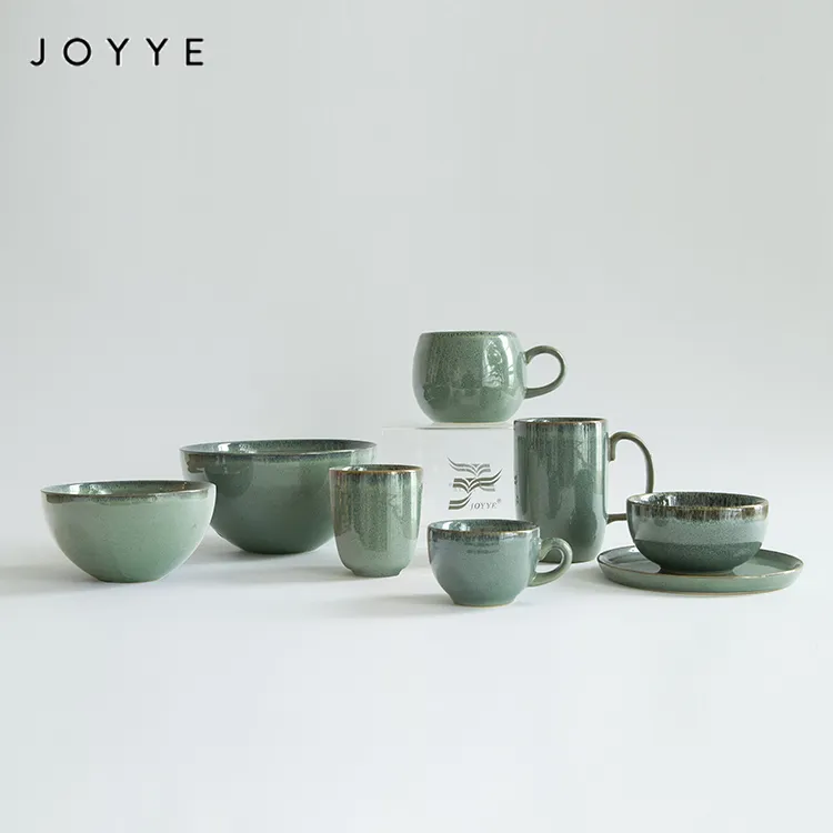 Joyye 럭셔리 OEM 맞춤형 세라믹 식기 반응성 유약 세라믹 석기 디너 세트 식기 컵 그릇 플레이트