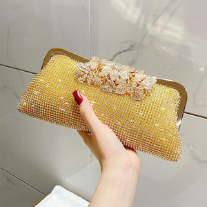 Pochette de soirée en alliage entièrement ornée de strass pour femme, sac <span class=keywords><strong>à</strong></span> main en cristal et diamant avec chaîne, sac bandoulière pour Cheongsam, mariage, fête, bal de promo - Product Image 6