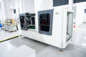 Macchina per la produzione di tubi e Thermos macchina per la formatura sottovuoto per la lavorazione di prodotti metallici linea di produzione di bottiglie - Product Image 5