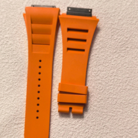 La dernière sangle de luxe haut de gamme Shark Fin 35-03 en fluorosilicone, avec des sangles personnalisables disponibles
