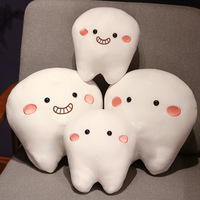 Coussin dentaire personnalisé en forme de dessin animé, rembourré en coton PP 3D, avec expression faciale mignonne, poupée en forme de dent, ornements de dentiste, cadeaux en peluche apaisants pour bébé