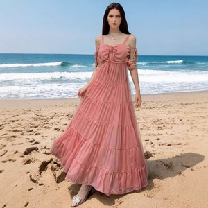 Vestido largo de tirantes finos estilo hada con volantes en la cintura natural, ideal como salida de baño o atuendo de vacaciones. - Product Image 1
