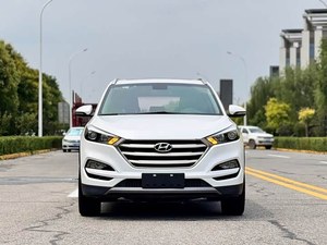 <span class=keywords><strong>Hyundai</strong></span> <span class=keywords><strong>Tucson</strong></span> L Essence SUV 2013-2025, Chine, Traction Avant, Conduite à Gauche, Boîte Automatique, Pneus R18, <span class=keywords><strong>Prix</strong></span> de Gros, Voiture d'Occasion - Product Image 3