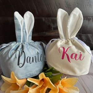 Bolsa de Almacenamiento de Dulces con Orejas de Conejo y Nombre Personalizado, Bolsa Pequeña Moderna de Poliéster con Estampado por Transferencia de Calor para Pascua - Product Image 1