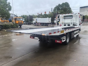 Oumark 141 kWh – <span class=keywords><strong>Dépanneuse</strong></span> électrique à plateau plat sur mesure pour le dépannage de véhicules routiers - Product Image 3