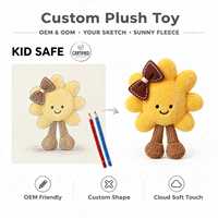 OEM ODM Personnalisé Adorable Poupée Feuille d'Érable Dorée avec Pieds et Visage Souriant Brodé, Accessoire en Peluche, Mascotte en Peluche en Coton PP et Polyester
