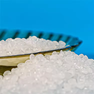 Résine PP d'injection de qualité alimentaire vierge/recyclée 30% GF renforcée de fibre de verre transparent blanc/noir - Product Image 4