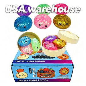 Juguete antiestrés pequeño de Bun Bao con purpurina, textura realista plisada, linda decoración de escritorio, mini juguetes de apretar con forma de dumpling de azúcar - Product Image 3