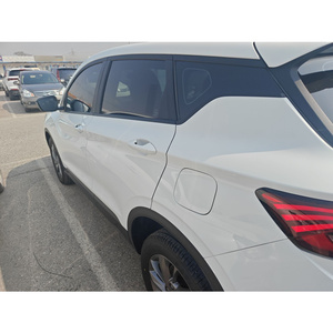 GUAZI Auto Usado Geely Coolray 2024 Gasolina 1.5 SUV de <span class=keywords><strong>Segunda</strong></span> <span class=keywords><strong>Mano</strong></span> a Bajo Precio, Tracción Delantera, 5 Asientos, 3fu3g7d7sm - Product Image 2