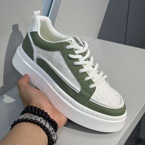 ขายตรงจากโรงงาน รองเท้าผู้ชาย รองเท้าลำลองสีขาว ระบายอากาศดี ทันสมัย ใส่เดินเล่น กันลื่น เพิ่มความสูง สไตล์สปอร์ต - Product Image 3