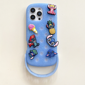 เคสโทรศัพท์ iPhone 17 16 15 Pro Max ลายการ์ตูน กลิตเตอร์ ชาร์มส์ ตุ๊กตาจุ๊บๆ สายคล้องมือ  ลายสัตว์น่ารัก  แบบ DIY  ฝาหลังระบายความร้อน - Product Image 2