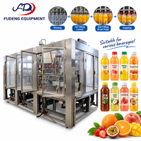 Chaîne de remplissage automatique 4-en-1 d'occasion pour jus de fruits et pulpe, 12000 BPH, à rendement élevé (ROI élevé), ligne de mise en conserve à chaud 32-15-32-8 pour bouteilles PET de thé et d'eau