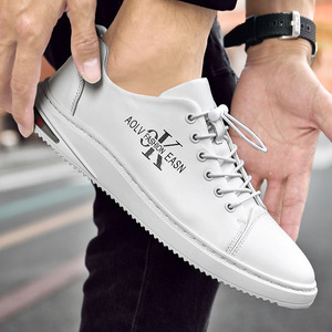 Chaussures Homme Été <span class=keywords><strong>2022</strong></span> Respirantes Nouvelle Collection Décontractées Tendance à Lacets Tige en Jean Double Couche Cuir de Vachette Baskets Sportives Solides - Product Image 3