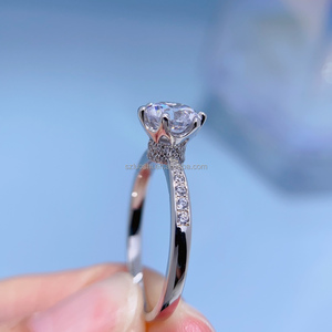 Etsy Anel de prata esterlina 925 para noivas, joia de casamento estilo clássico com 6 garras, 1 peça, zircônia cúbica, moissanite, solteiro de noivado - Product Image 5
