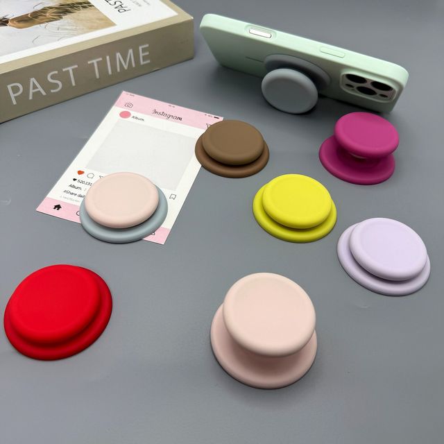 Trending Kawaii Silicone Phone Socket Holder Magnetic Finger Grip Minimalist Colorful Stand for Girls & Boutique