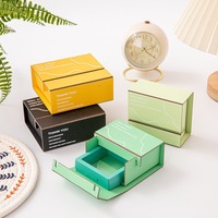 Boîte cadeau de luxe en carton dur de Noël Boîte en papier de style tiroir Cadeau de vacances festif Emballage en carton