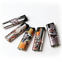 Briquet torche moderne en plastique 3D coupe-vent - Allumage piézoélectrique avec présentoir de vente au détail haute performance pour l'approvisionnement en gros au Canada