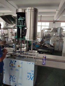 Máquina de llenado de botellas de <span class=keywords><strong>agua</strong></span> <span class=keywords><strong>mineral</strong></span> de tipo pequeño, sistema de línea automático - Product Image 5