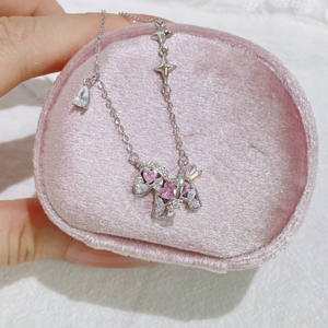 Collier en argent pur S925 avec zircon galaxie souriant, perle douce, étincelant, petit, frais, atmosphère féerique, luxe et légèreté - Product Image 1