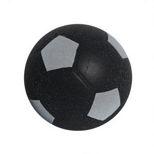 Jouet de football d'entraînement en salle avec texture rainurée, mousse PU souple améliorée pour une meilleure maniabilité, ballon de football silencieux - Product Image 1