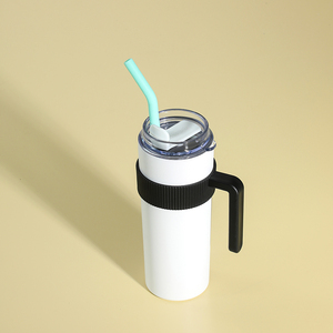 Vaso Metálico Aislado al Vacío de Acero Inoxidable de 20oz, Personalizado, de Gran Capacidad, con Pajita, Venta al Por Mayor - Product Image 4