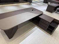 Table modulaire extensible en acier, bureau d'ordinateur moderne pour usage commercial