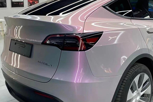 Proveedor de Vinilo PET para Envoltura de Automóviles, Color Gris Volcánico, Película de Alto Brillo que Cambia de Color, Rollo a Granel de 6.5/8.5mil 7.5mil, Rollo de Película para Envoltura de Automóviles - Product Image 6