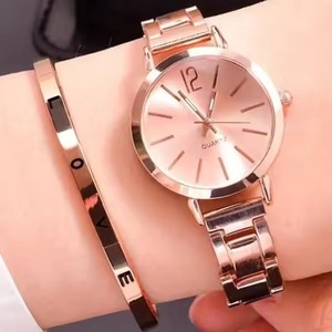 Orologio da Donna al Quarzo con Cinturino in Lega Elegante ed Ecologico, Set Bracciale con Quadrante a Lancette Semplice e di Tendenza - Product Image 4